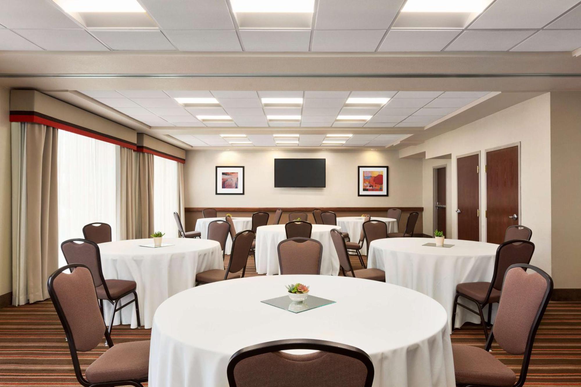 Hampton Inn Denver-West/Голден Экстерьер фото